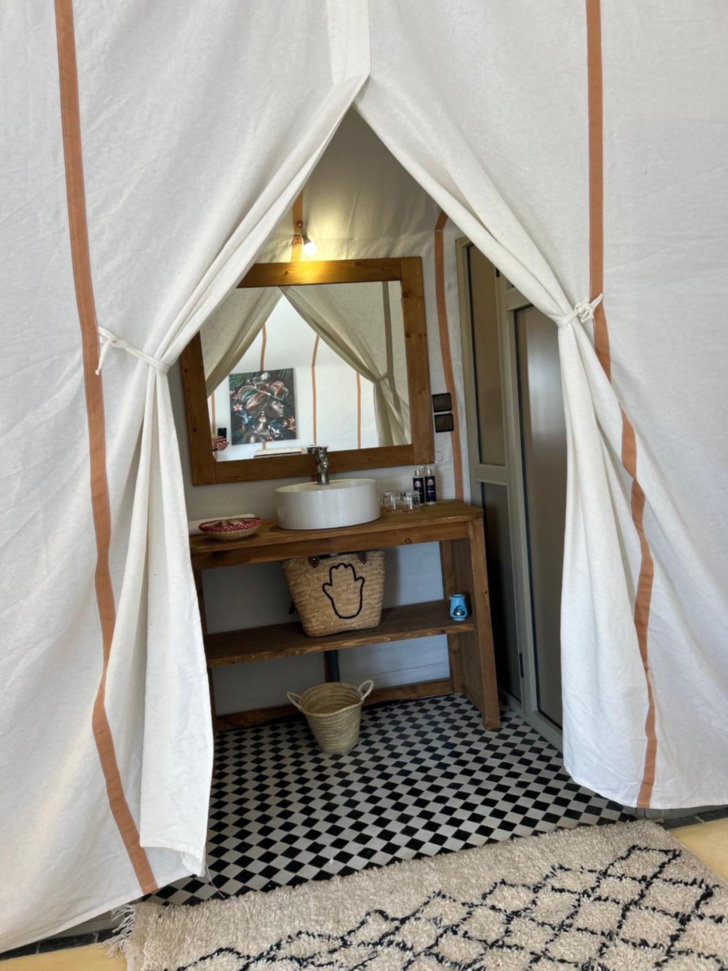Desert Luxury Camp Мерзуга Экстерьер фото